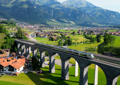 Il Trenino verde delle Alpi e la navigazione sul Lago Thun