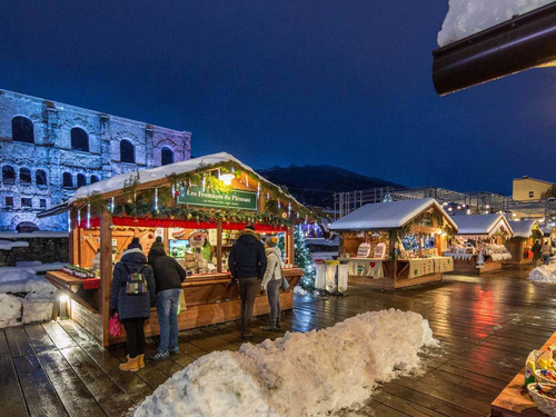 Atmosfere natalizie: Aosta