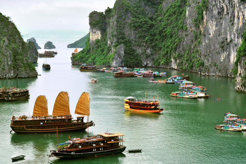 VIETNAM E CAMBOGIA  con Stefania Morandi