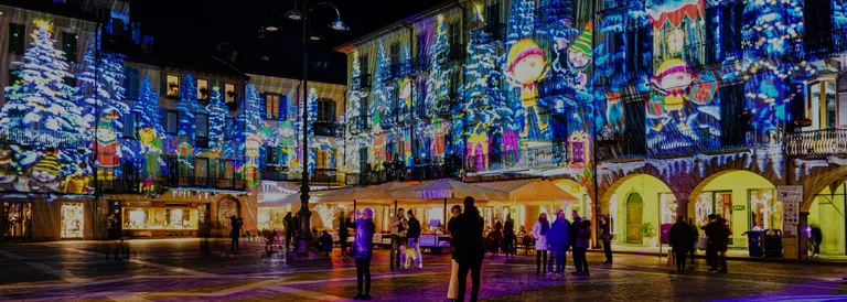 Atmosfere natalizie: Con visita al caseificio e luci a Lecco