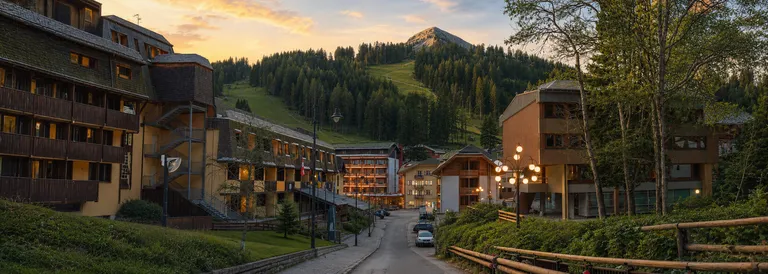 Una settimana di villeggiatura a Madonna di Campiglio Soggiorno tra le Dolomiti di Brenta, natura e relax (con trasferimento incluso)