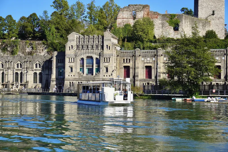 Battello sul Fiume Adda con visita guidata al Castello e pranzo con “Spettacolo Ridi che ti Passa”