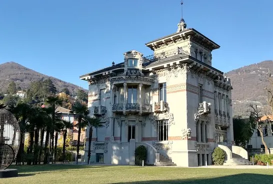 COMO LIBERTY TOUR