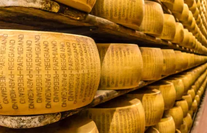 Parmigiano Reggiano, Aceto Balsamico e Ferrari:  Un week-end tra le eccellenze italiane di Modena