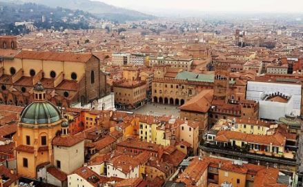 bologna_e_il_castello_fiabesco__rocchetta_mattei2__1_